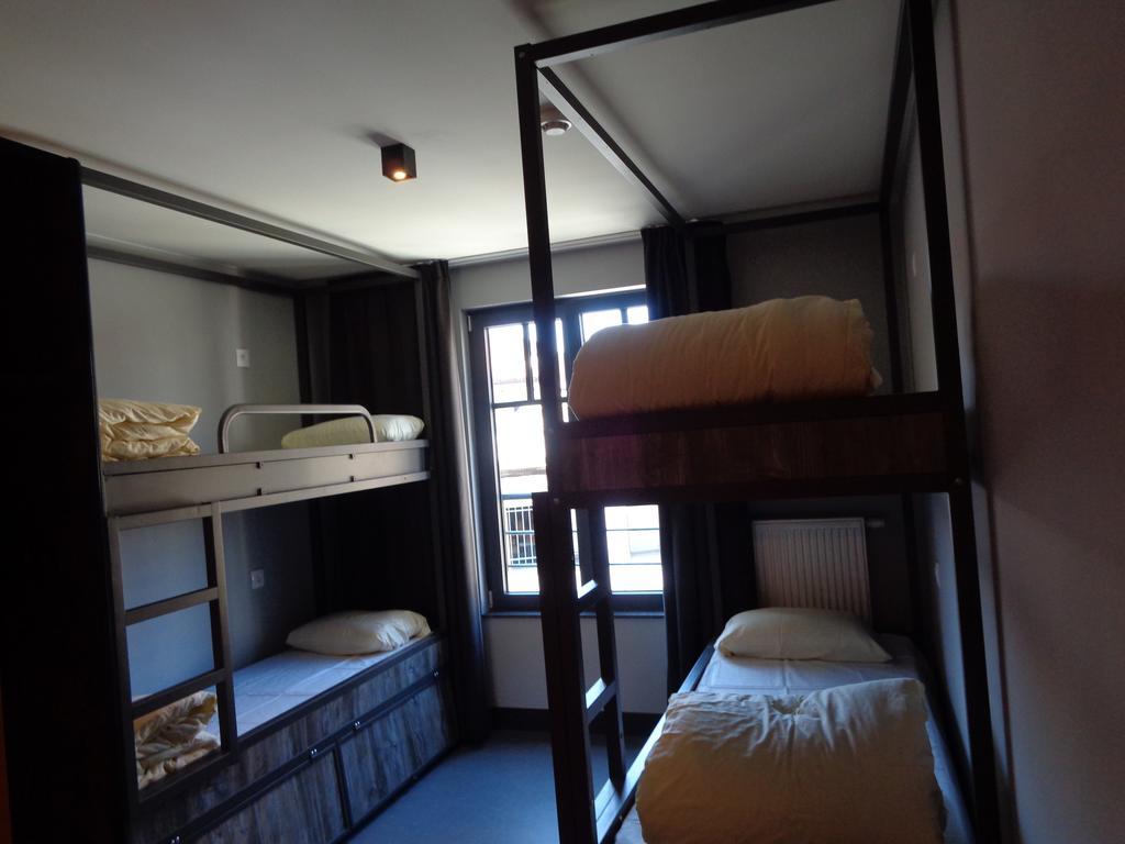 Brxxl 5 Centre Hostel *