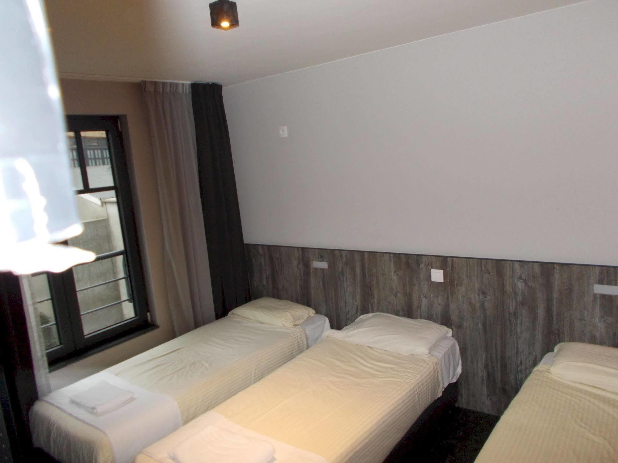 Hostel Brxxl 5 Centre Brussels