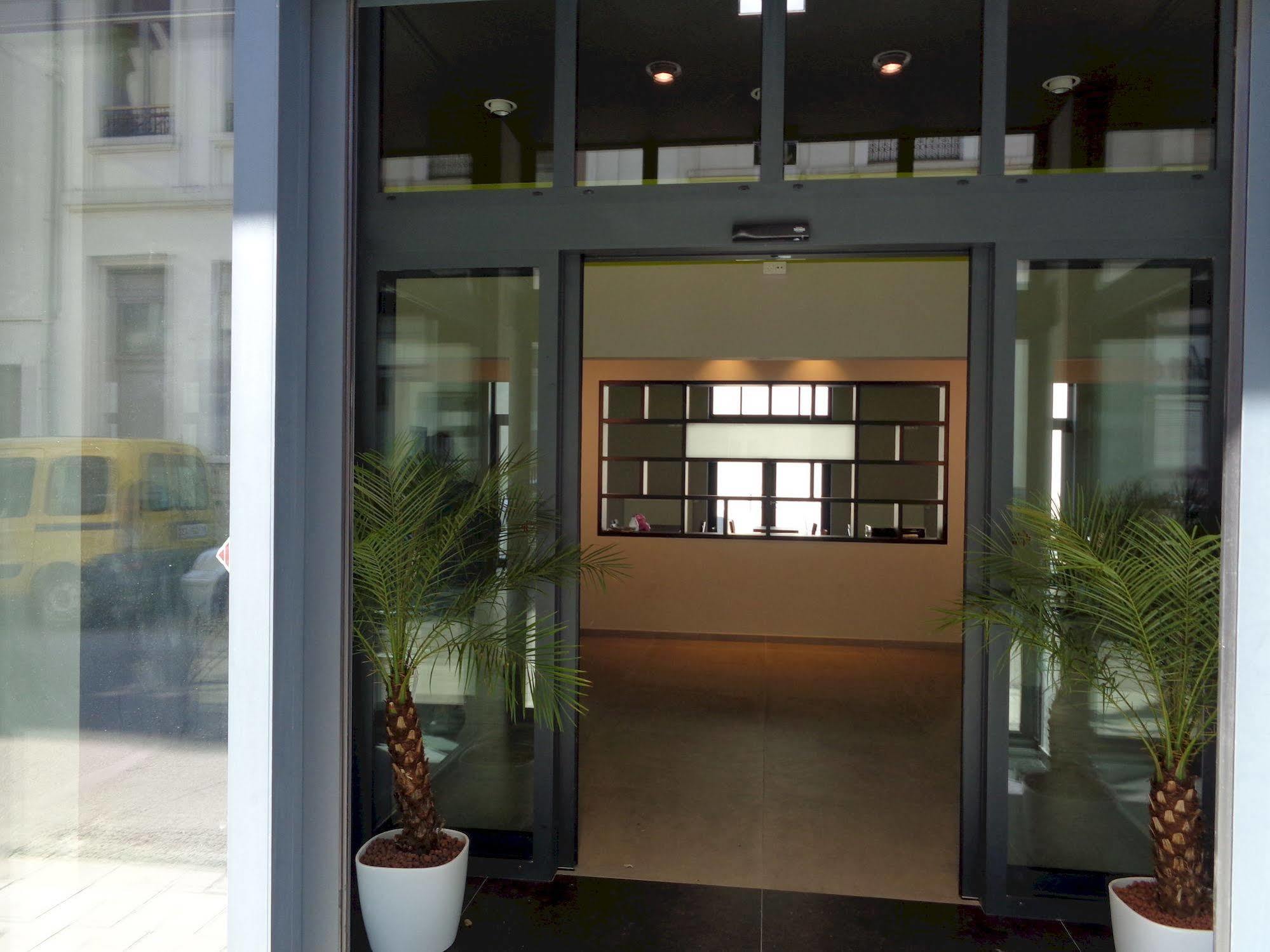 Brxxl 5 Centre Hostel