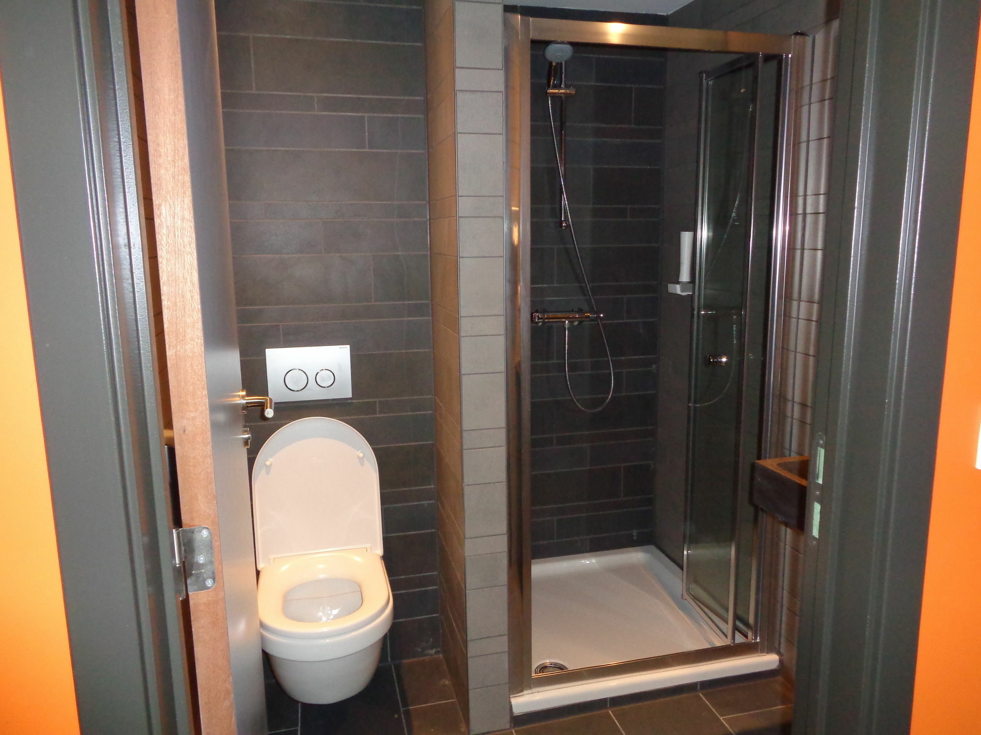 Brxxl 5 Centre Hostel