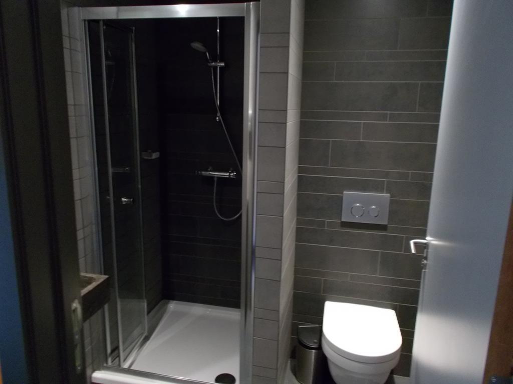 Brxxl 5 Centre Hostal