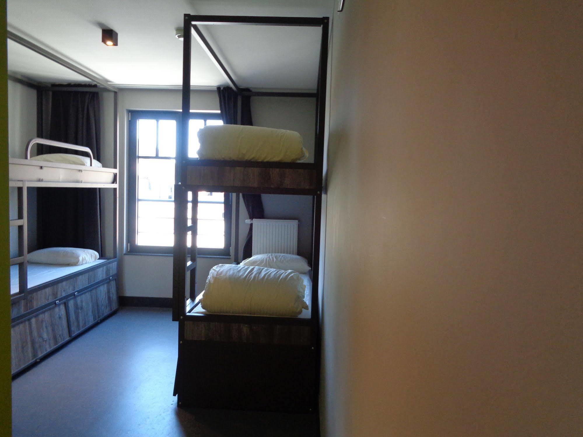 Brxxl 5 Centre Hostel *