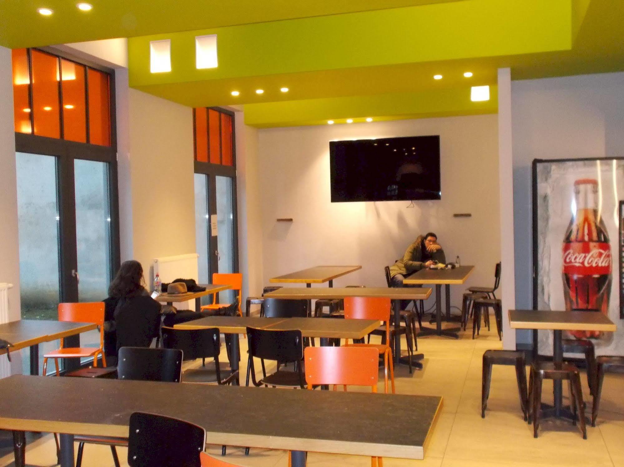 Brxxl 5 Centre Hostel *
